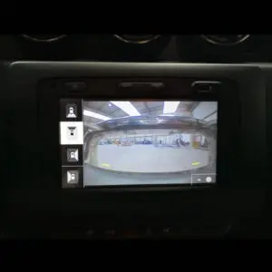 Dacia Duster 2018 valorauta hampailla koristeputkilla www.Valoraudat.com 3