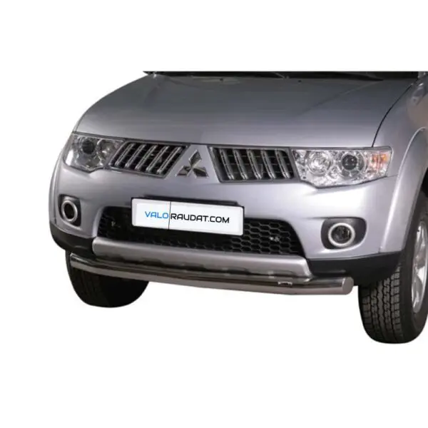 Mitsubishi L200 Double Cap 2010 2015 teraksinen etupuskurin suojarauta www.valoraudat.com