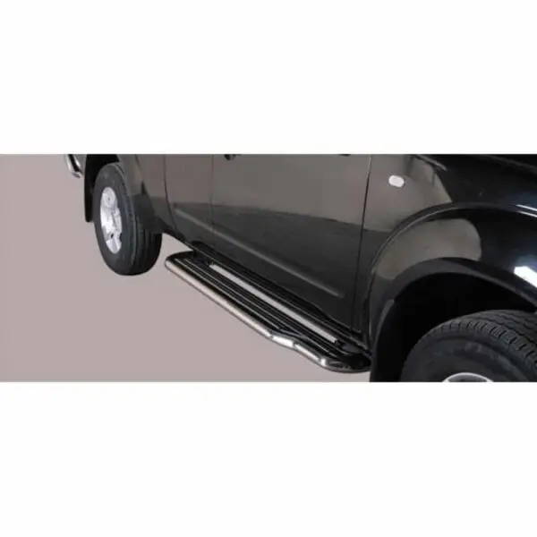 Nissan Navara King Cab 2005 teraksiset astinlaudat www.valoraudat.com