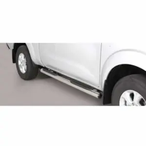 Nissan Navara King Cab <2016 küljerauad plastmassist astmetega