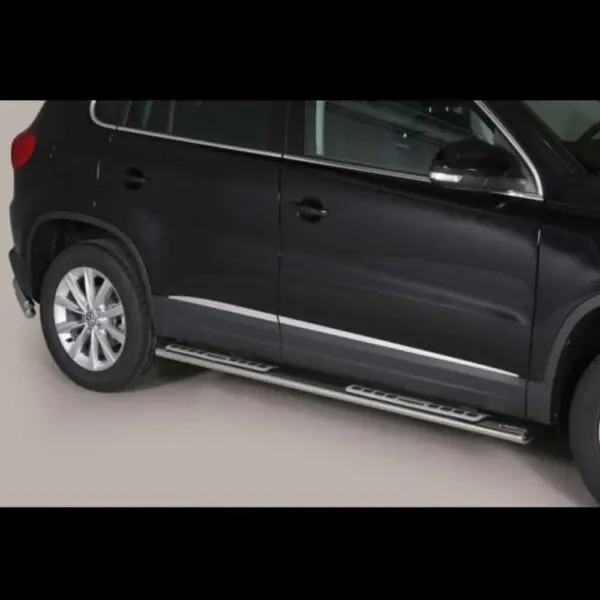 Volkswagen Tiguan 2011 2015 teraksiset astinlaudat askelmilla www.valoraudat.com